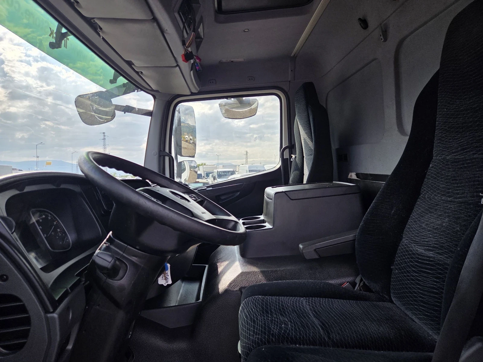 Mercedes-Benz Atego 1224, Падащ борд, Климатик - изображение 9