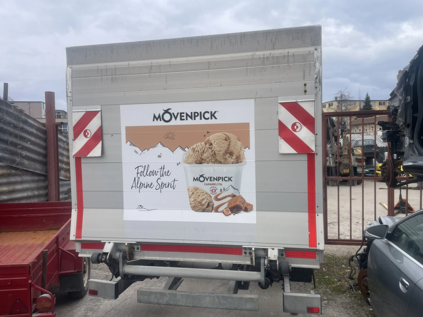 Mercedes-Benz Atego Падащ Борд