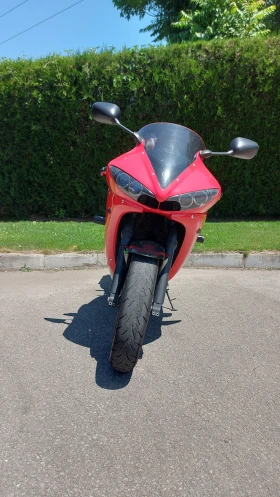  Yamaha YZF-R6