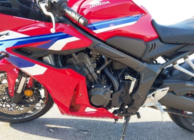 Honda Cbr 650R Inline 4  - изображение 9