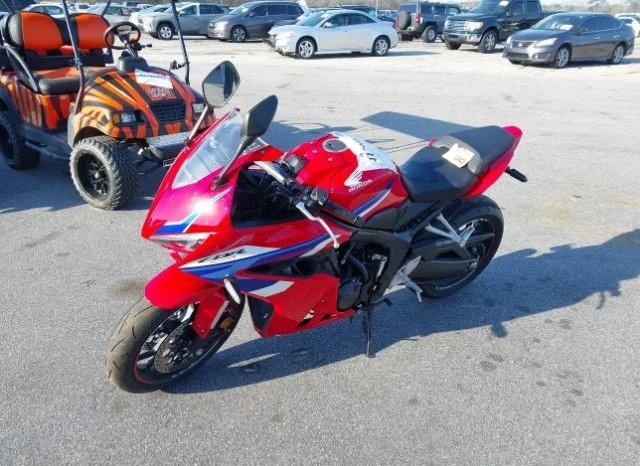 Honda Cbr 650R Inline 4  - изображение 2