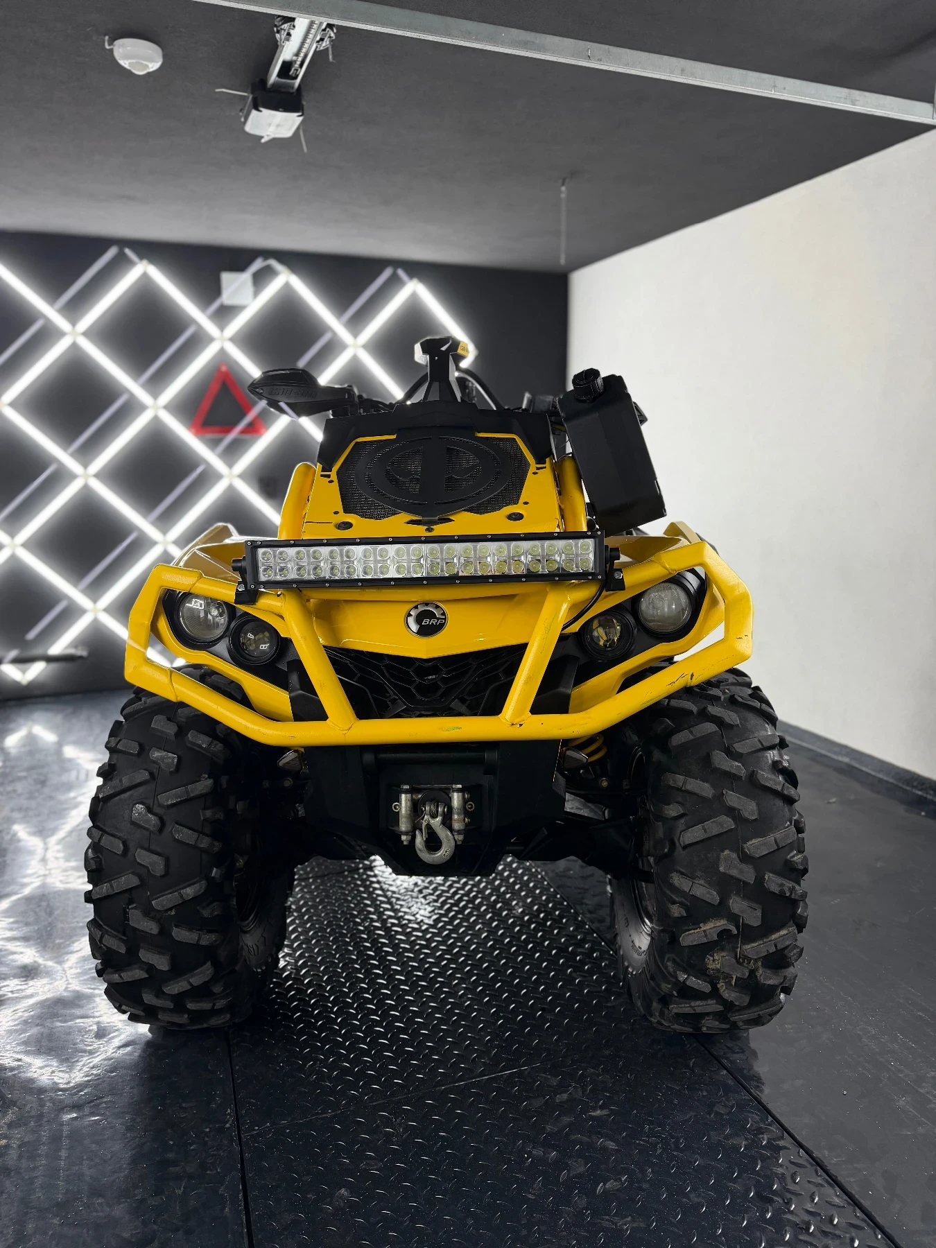 Can-Am Outlander XMR | 2300�� | 1000R  | Mobile.bg � ����������� 1