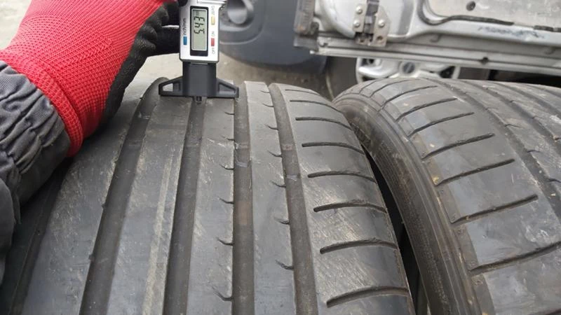 Гуми Летни 275/35R21, снимка 4 - Гуми и джанти - 28770975