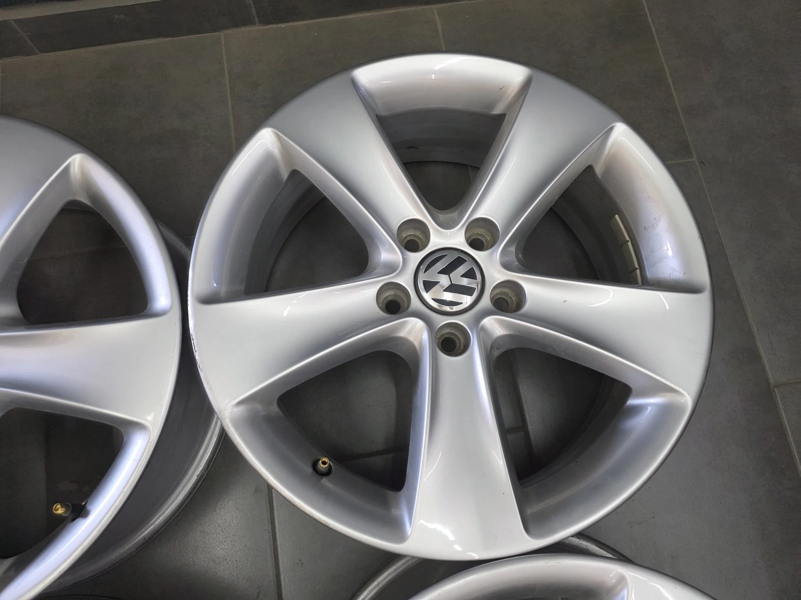 Джанти за VW, снимка 6 - Гуми и джанти - 56688299