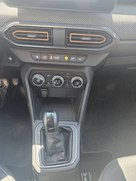 Dacia Sandero 1.0 TCe 90 EDC - 13000 € / 25425.79 лв. - 75695961 9