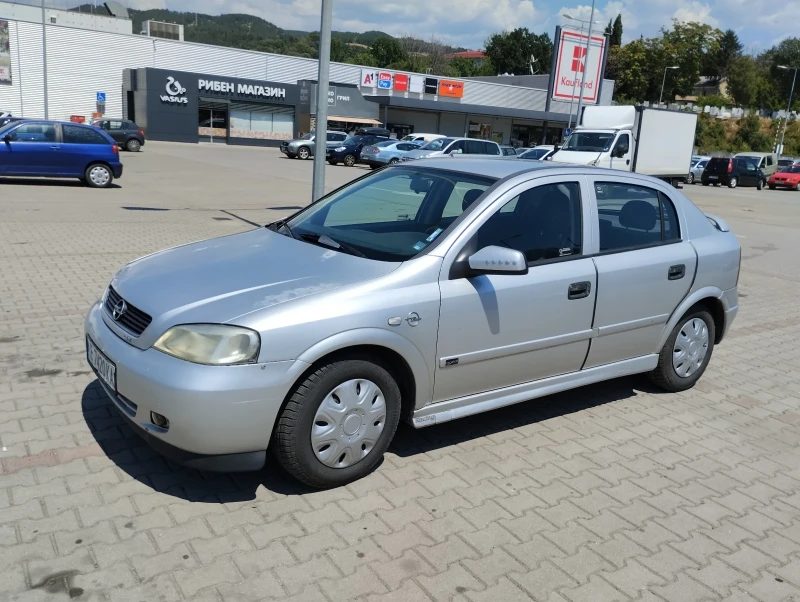 Opel Astra 1.4i 16v, снимка 3 - Автомобили и джипове - 46872759