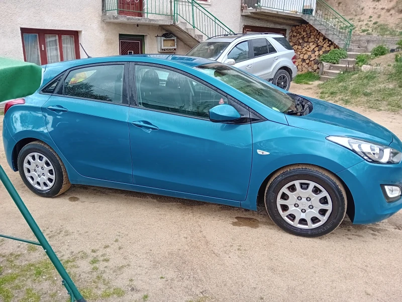 Hyundai I30 1.4 дизел , снимка 8 - Автомобили и джипове - 48285870