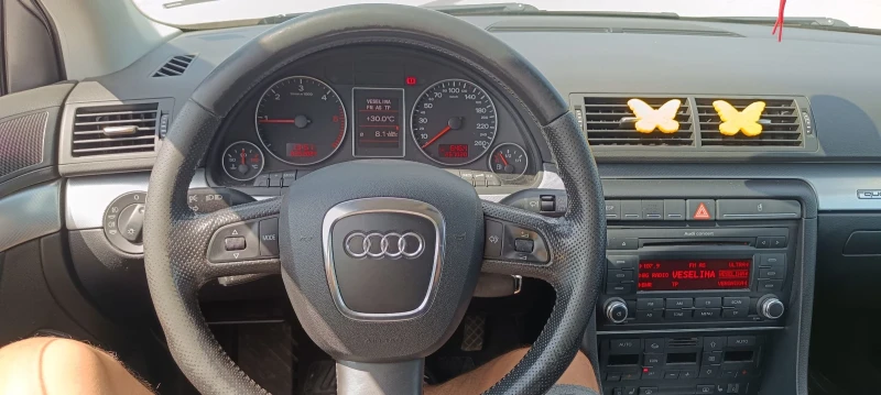 Audi A4 2.0TDI, снимка 12 - Автомобили и джипове - 48375489