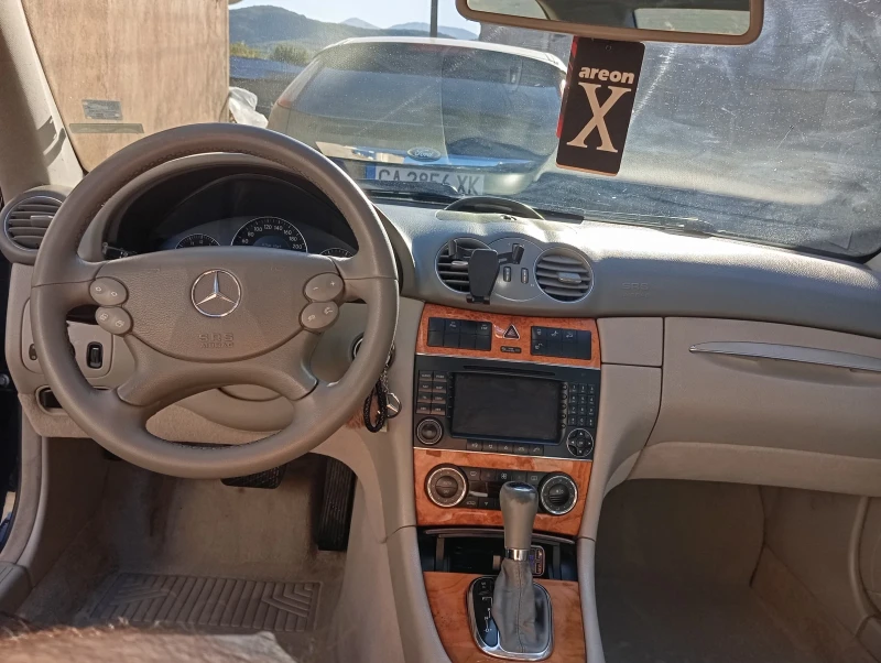 Mercedes-Benz CLK, снимка 10 - Автомобили и джипове - 48493662