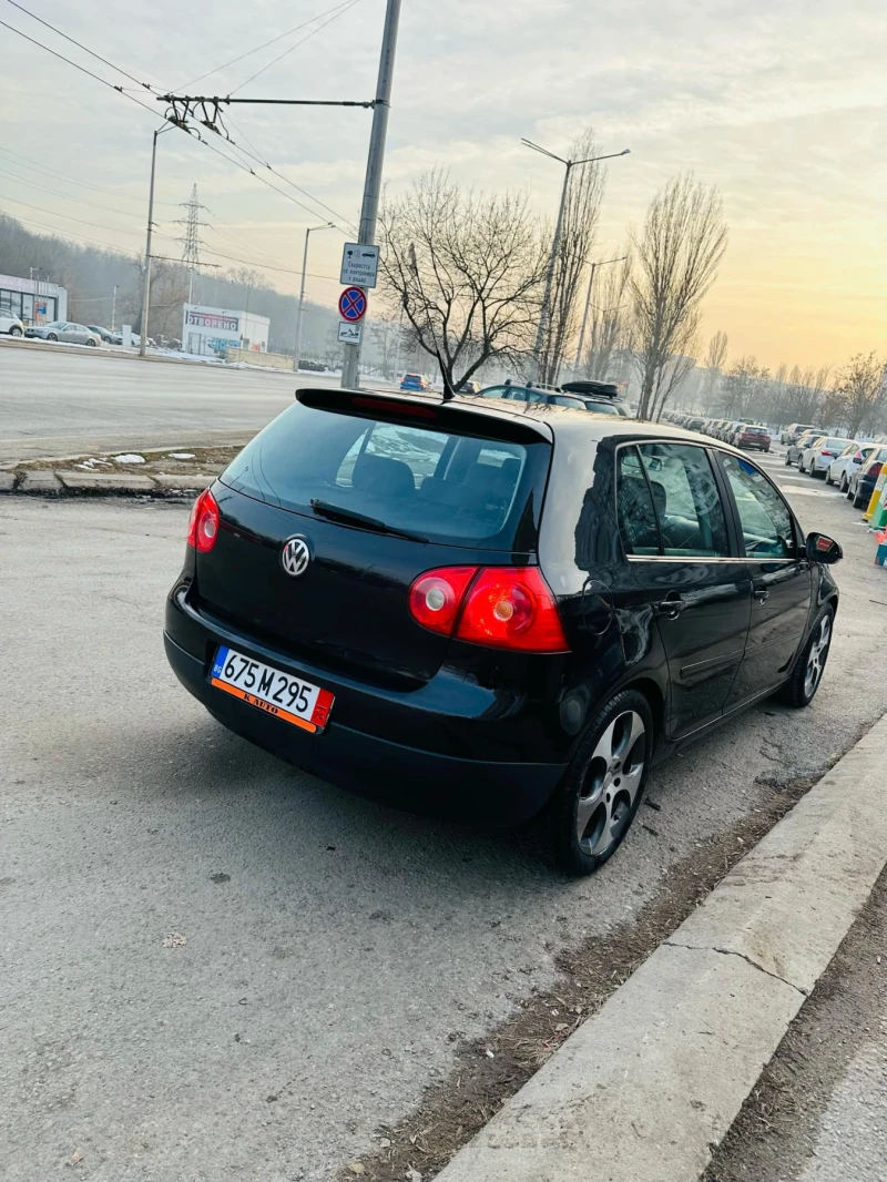 VW Golf, снимка 2 - Автомобили и джипове - 48761883