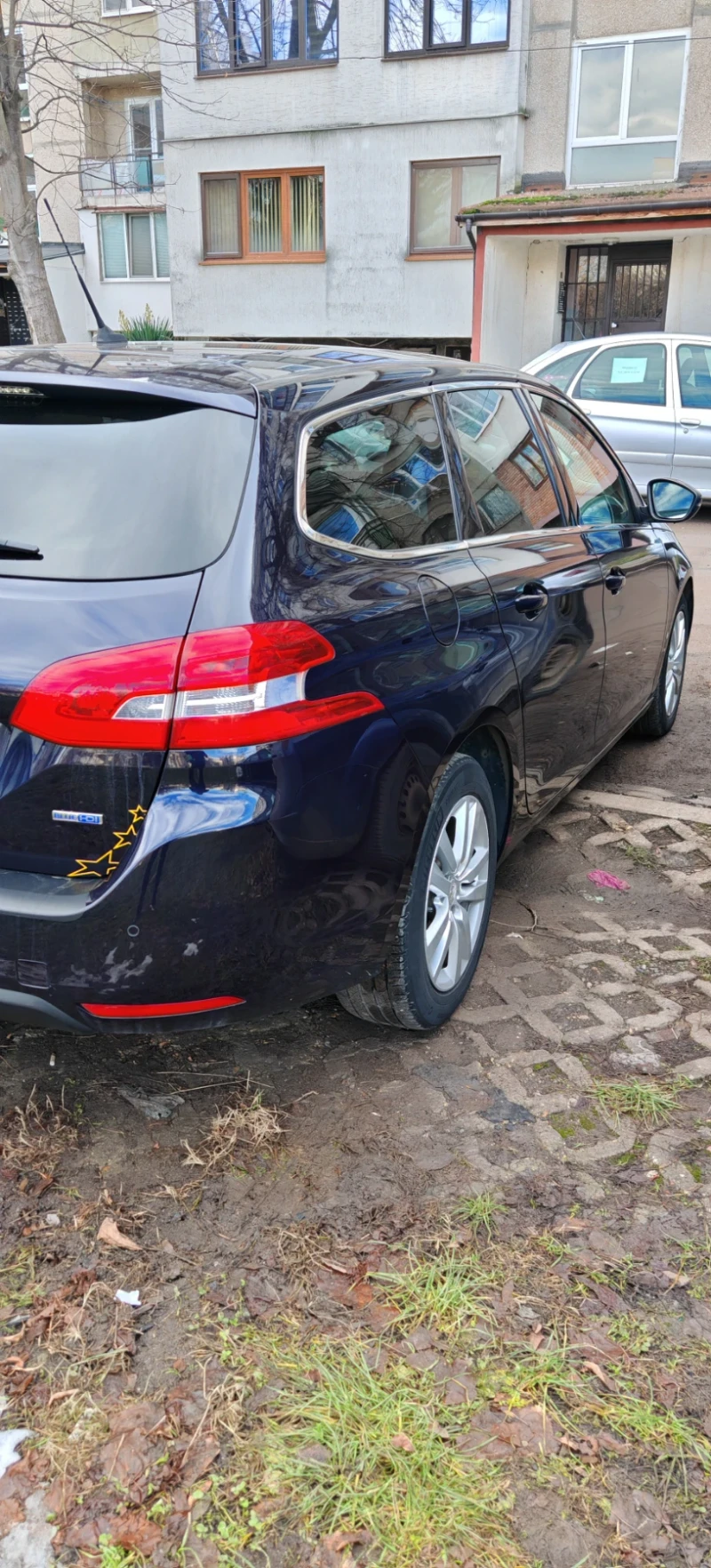 Peugeot 308 Комби, снимка 5 - Автомобили и джипове - 49459667