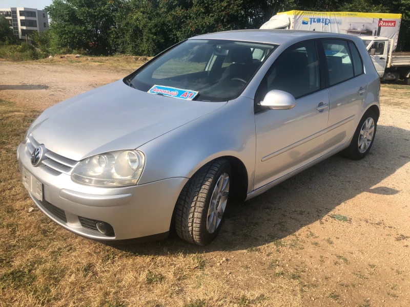 VW Golf 1.9TDI-105к.с.-КЛИМАТРОНИК, снимка 3 - Автомобили и джипове - 50785301