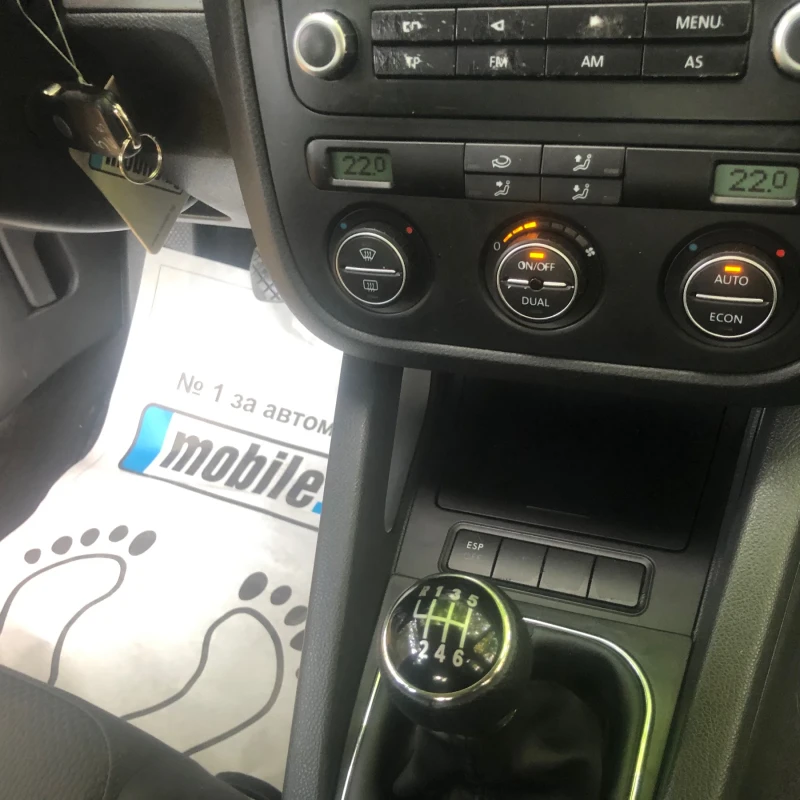 VW Golf 1.9TDI-105к.с.-КЛИМАТРОНИК, снимка 12 - Автомобили и джипове - 50785301
