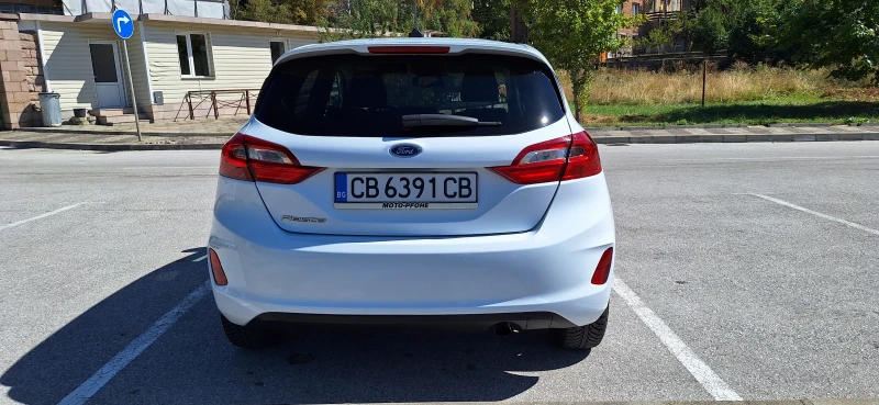 Ford Fiesta 1.5TDCI NAVI CarPlay/Android, снимка 8 - Автомобили и джипове - 52475285