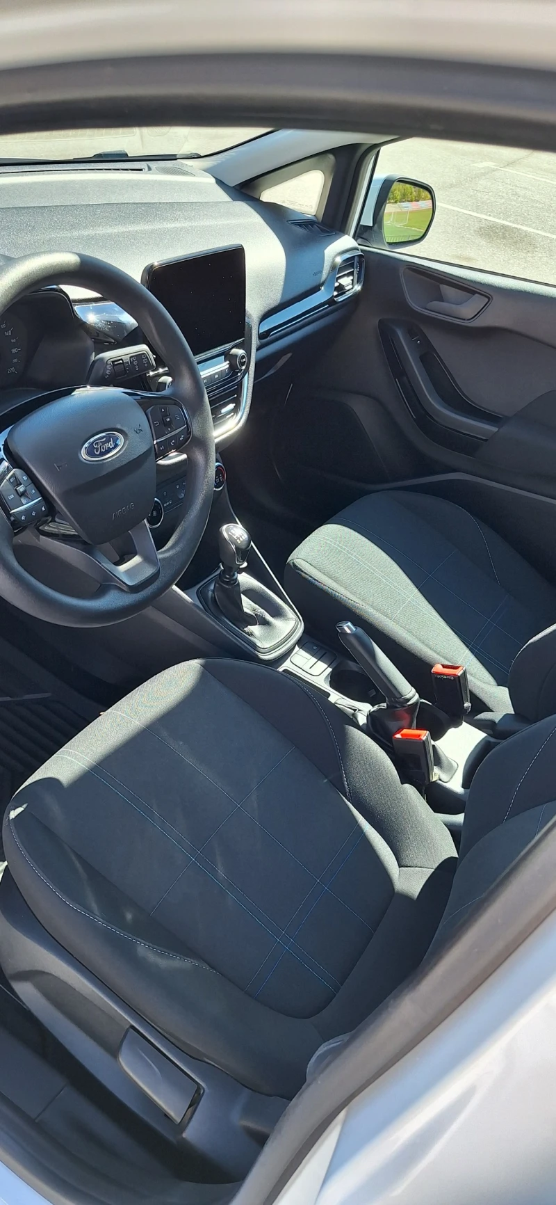 Ford Fiesta 1.5TDCI NAVI CarPlay/Android, снимка 17 - Автомобили и джипове - 52475285