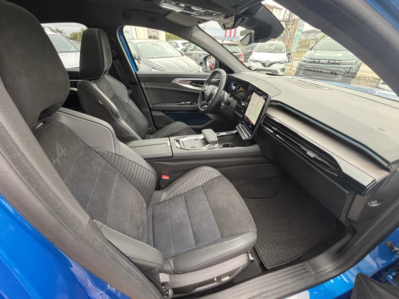 Renault Rafale techno esprit Alpine E-tech full hybrid 200 hp, снимка 11 - Автомобили и джипове - 51960581
