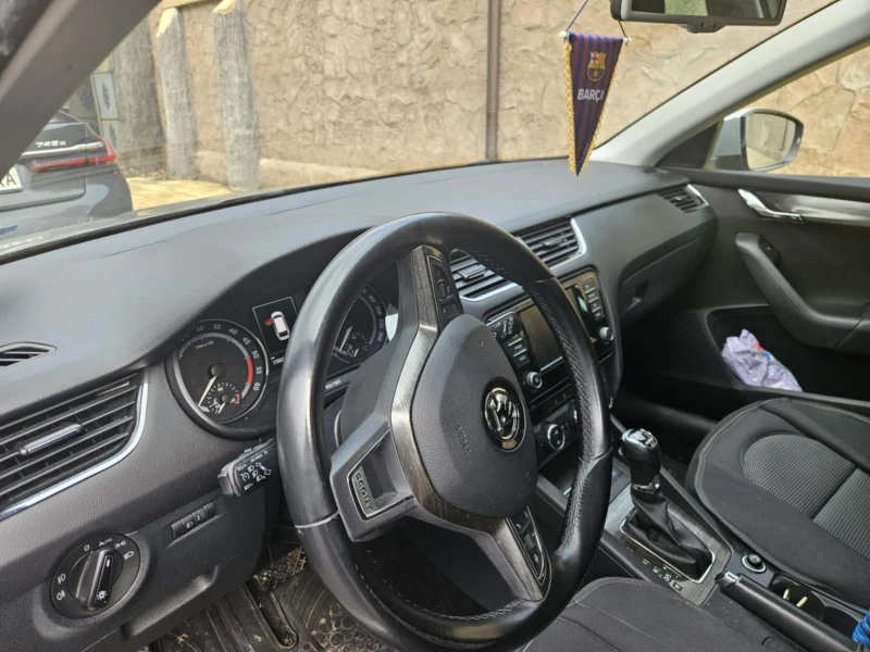 Skoda Octavia, снимка 2 - Автомобили и джипове - 52355124
