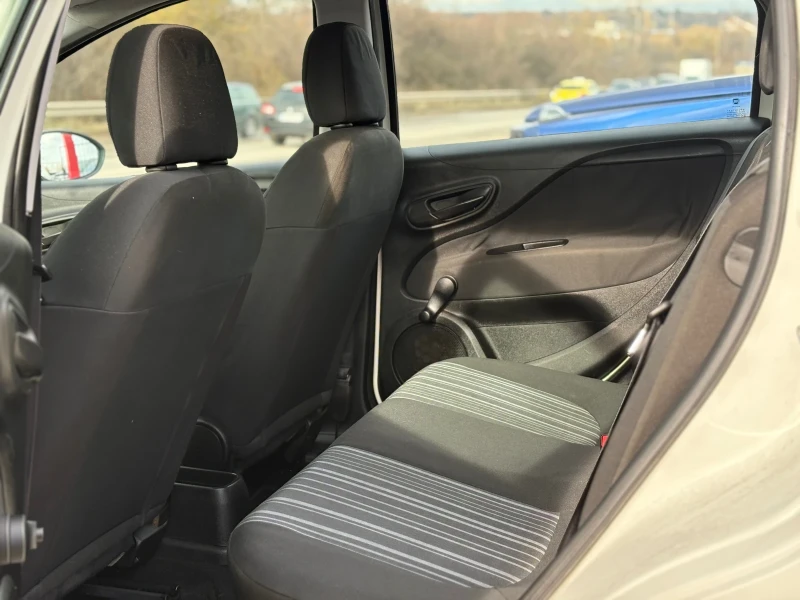 Fiat Punto LPG* 1.4* ФАБРИЧНА ГАЗ, снимка 17 - Автомобили и джипове - 52597894