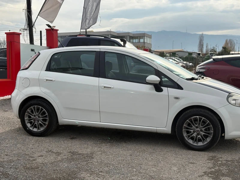 Fiat Punto LPG* 1.4* ФАБРИЧНА ГАЗ, снимка 4 - Автомобили и джипове - 52597894