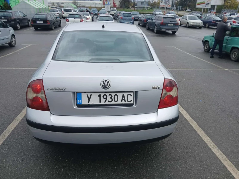 VW Passat, снимка 5 - Автомобили и джипове - 52613731