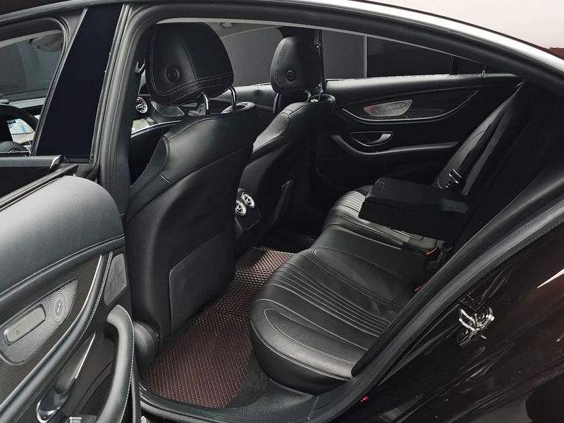 Mercedes-Benz CLS CLS300d AMG Line| 245к.с.| ВКЛ.ТЕХНОТЕСТ, снимка 12 - Автомобили и джипове - 55313043