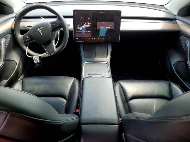 Tesla Model 3, снимка 8 - Автомобили и джипове - 55350866