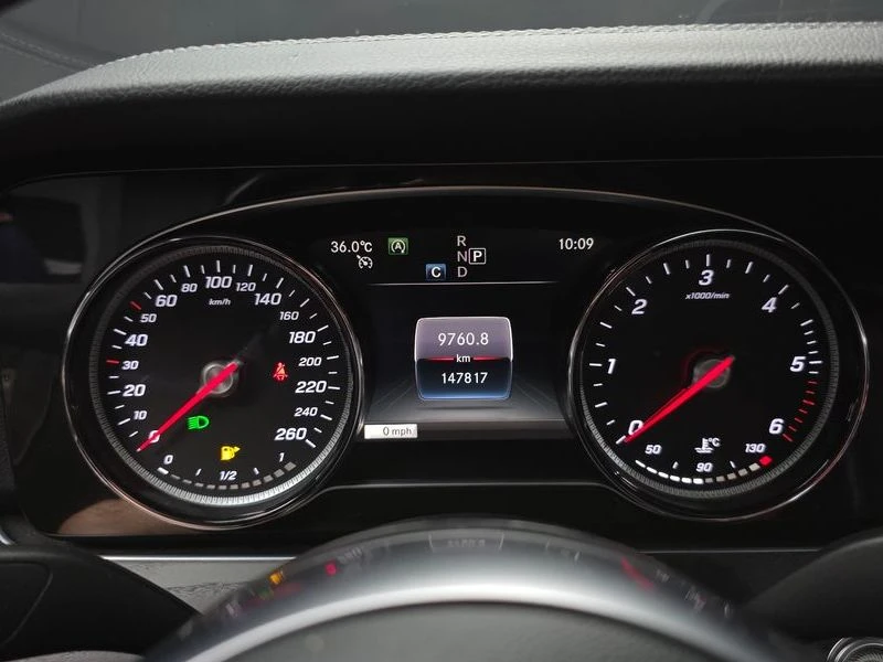 Mercedes-Benz E 220 E220d Coupe| 194к.с., снимка 8 - Автомобили и джипове - 56127985