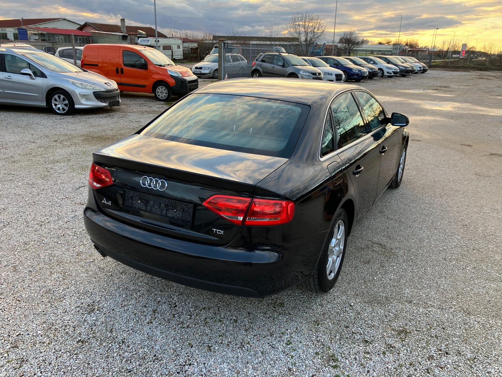 Audi A4 2.0 TDI - изображение 7