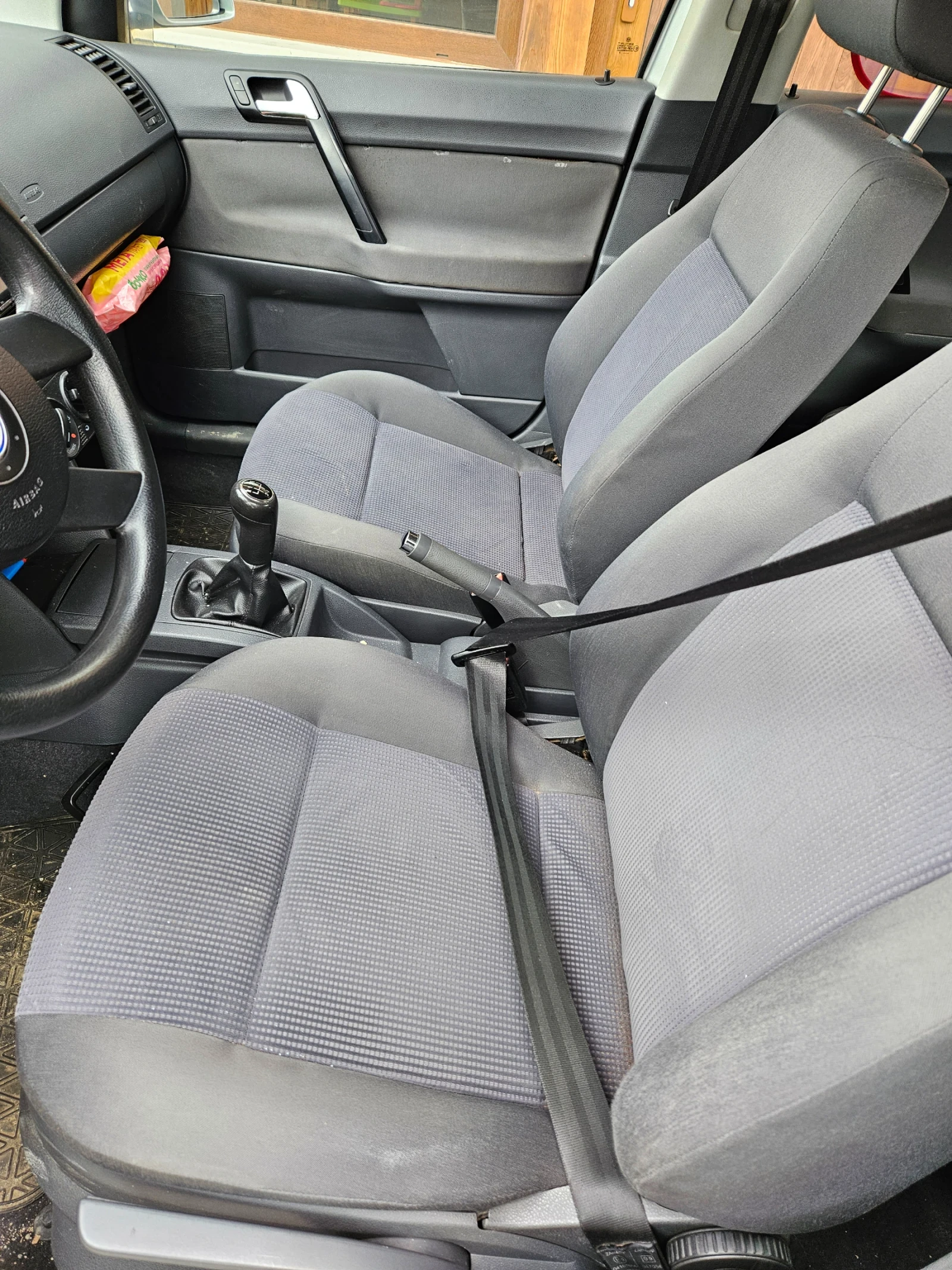 VW Polo 1.4  75к.с - изображение 7