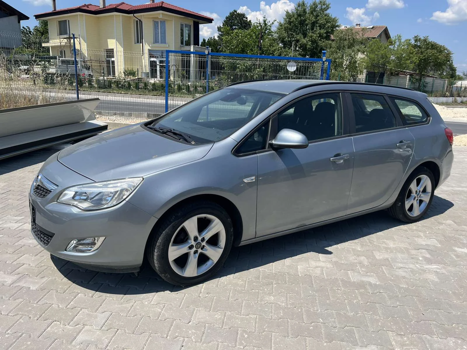 Opel Astra  - изображение 5