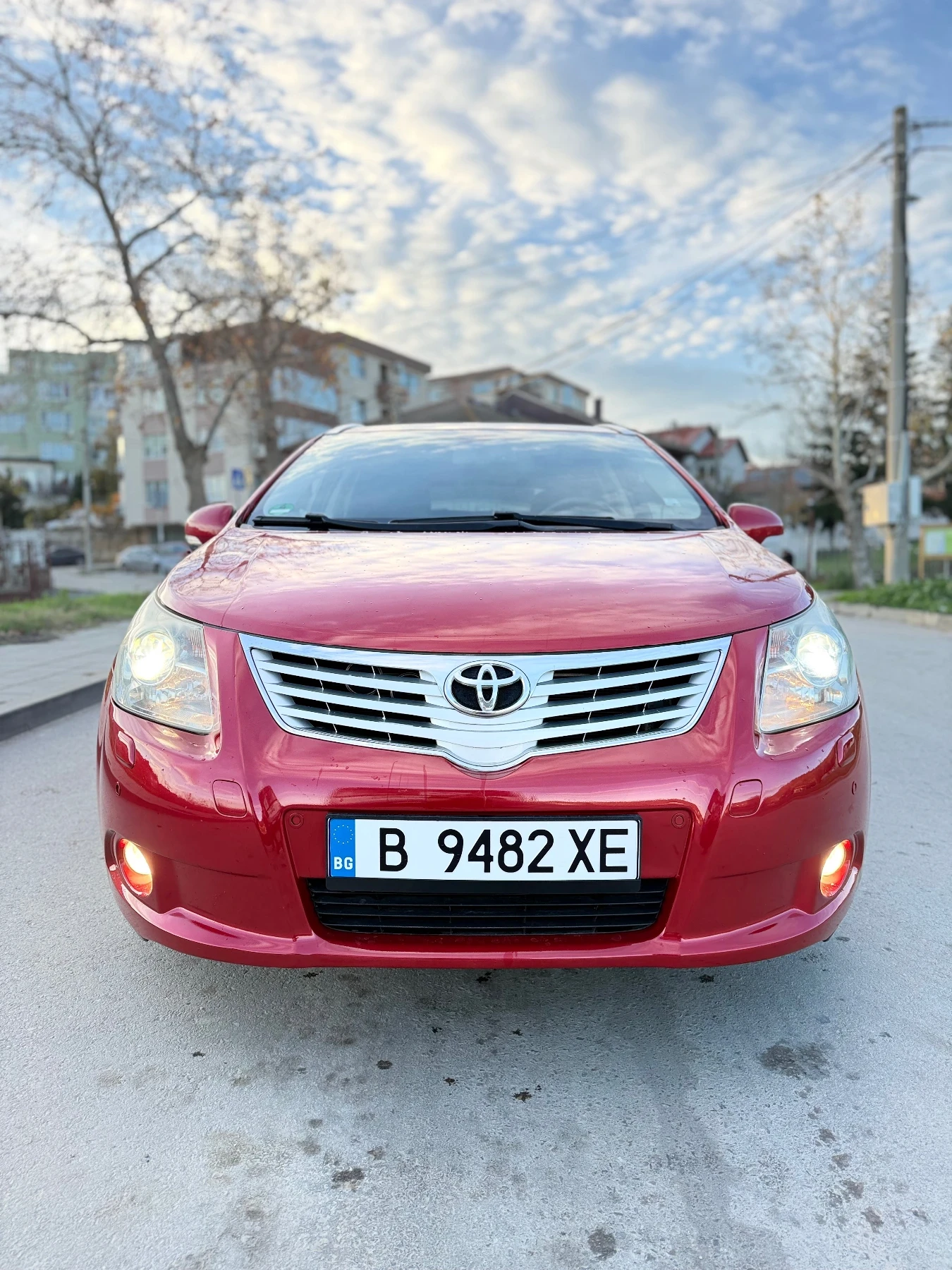 Toyota Avensis Автоматик Навигация Климатроник Подгреви Камера - изображение 8