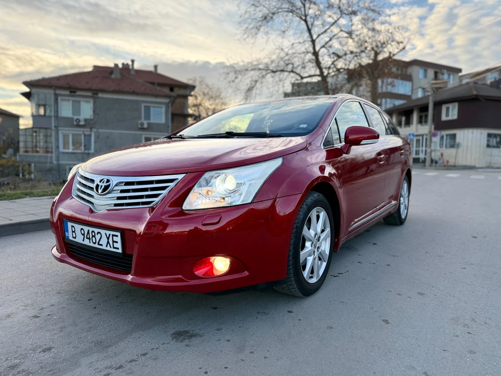 Toyota Avensis Автоматик Навигация Климатроник Подгреви Камера - изображение 7