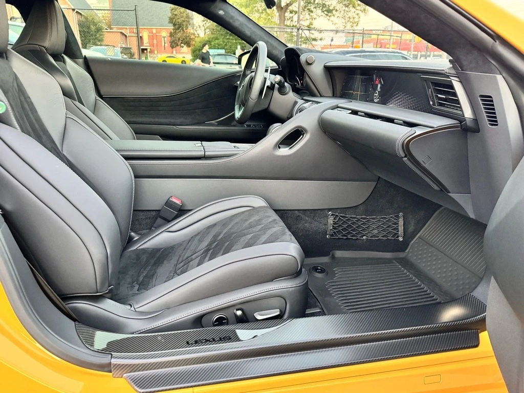 Lexus LC 500 * * CARFAX * *   * *  | Mobile.bg   11