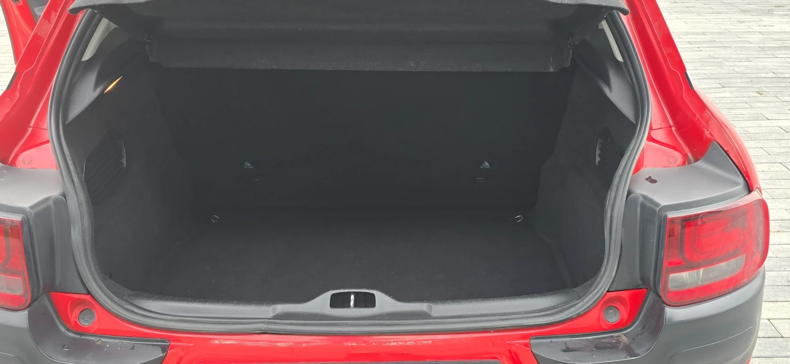 Citroen C4 Cactus 1.2 82.  | Mobile.bg   11