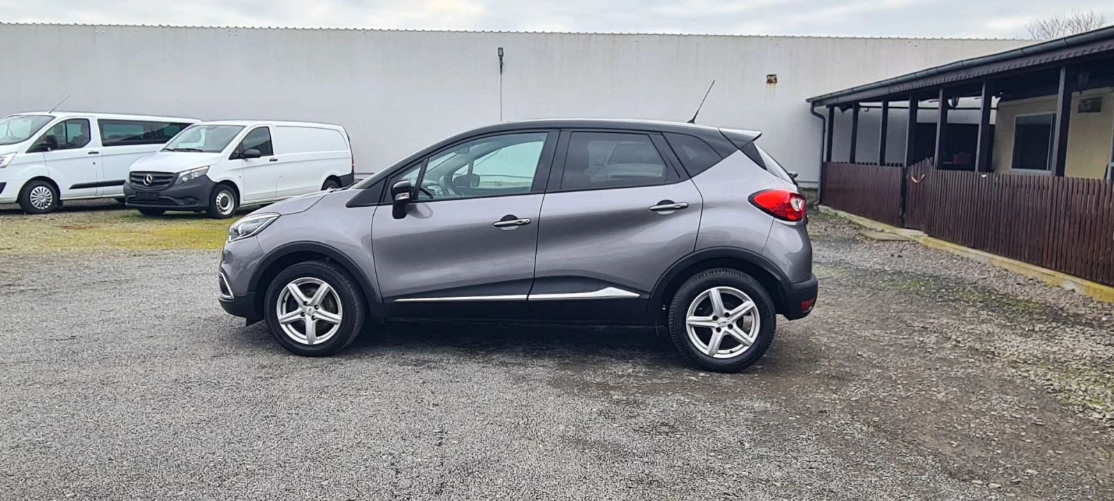 Renault Captur 1.2 - изображение 7
