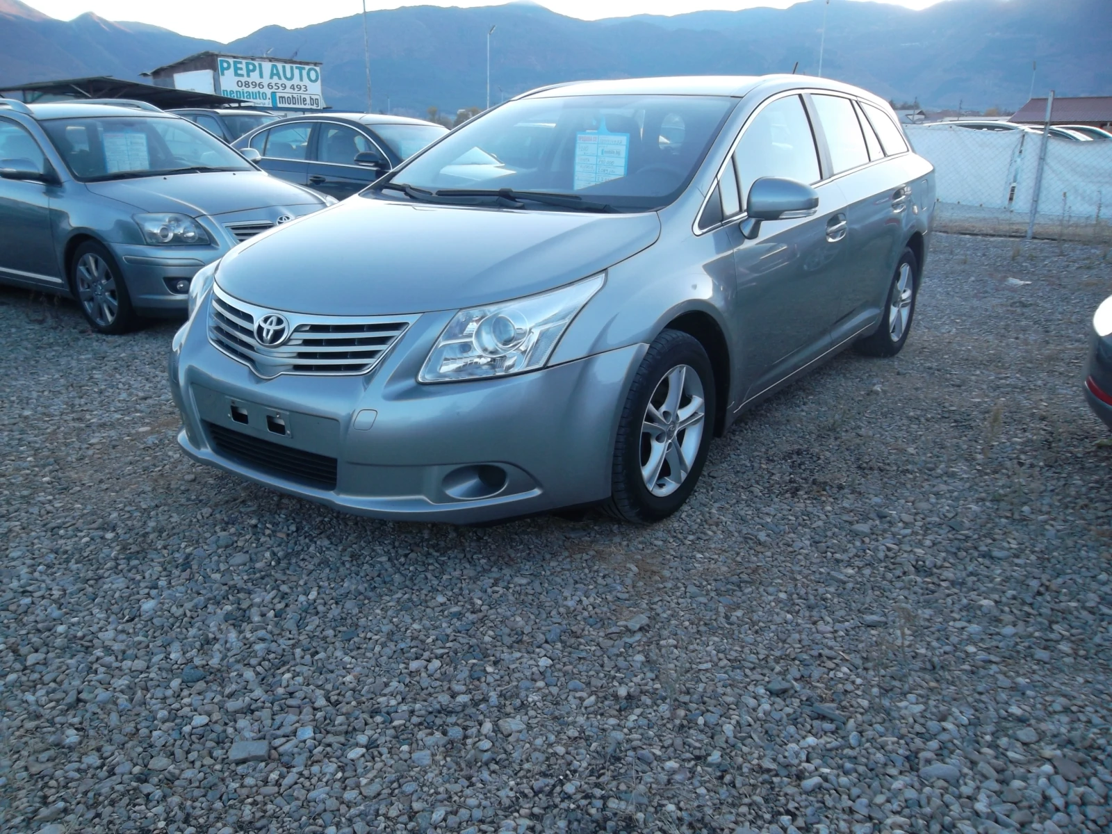 Toyota Avensis 2.0 D4D-136 - изображение 3