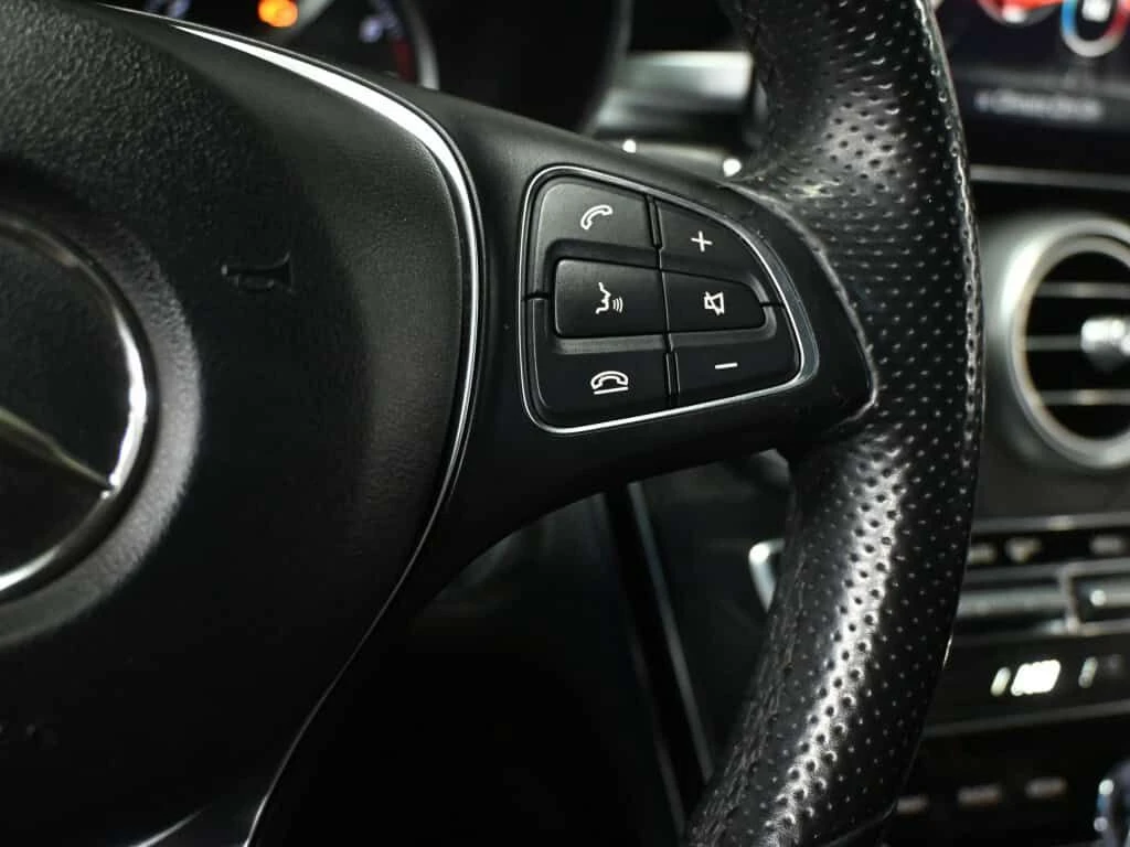 Mercedes-Benz 300 * 4MATIC AMG Panoramic Roof Navigation Ambient * C | Mobile.bg � ����������� 16