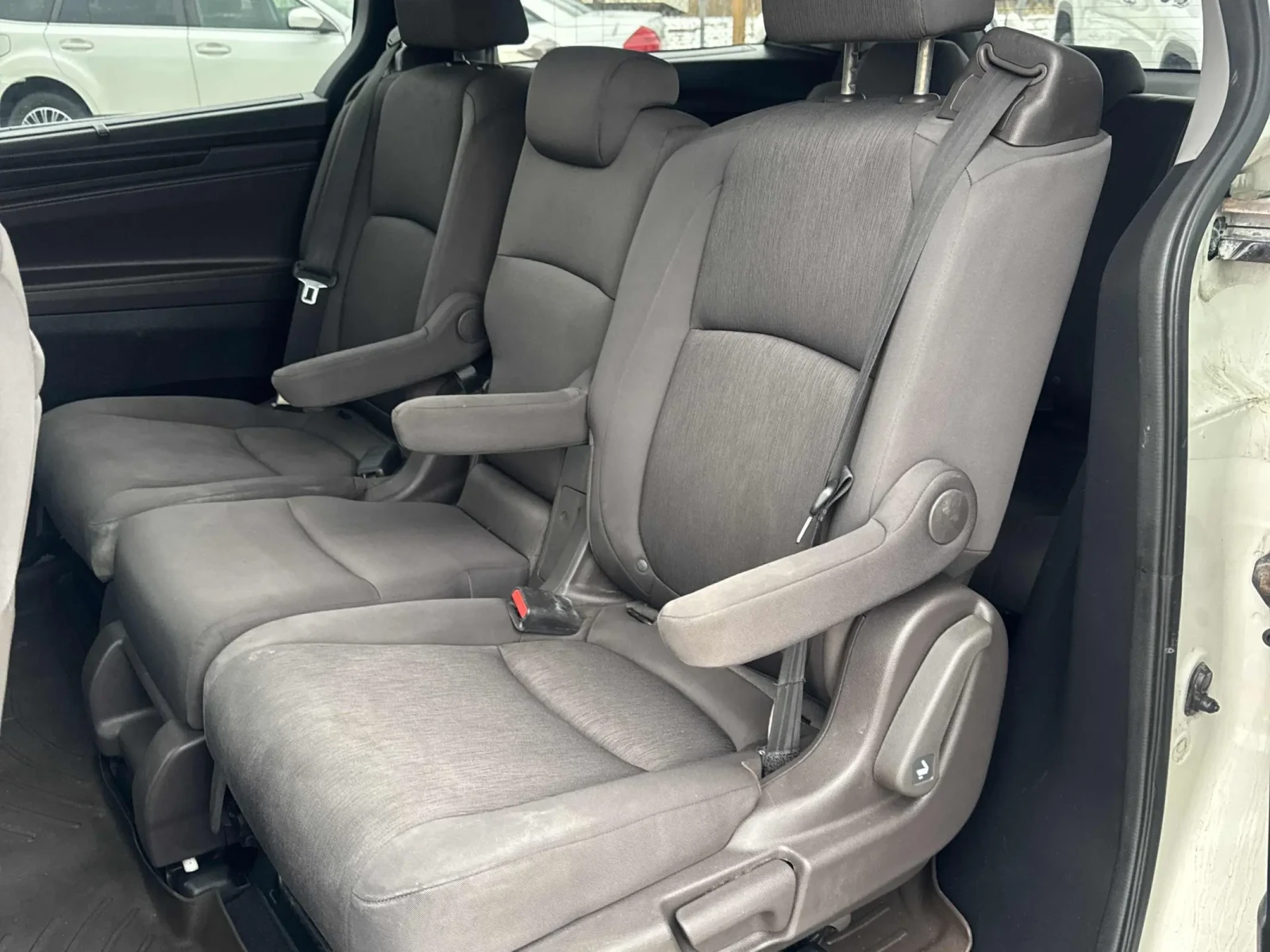 Honda Odyssey EX * CARFAX* , снимка 7 - Автомобили и джипове - 53759995