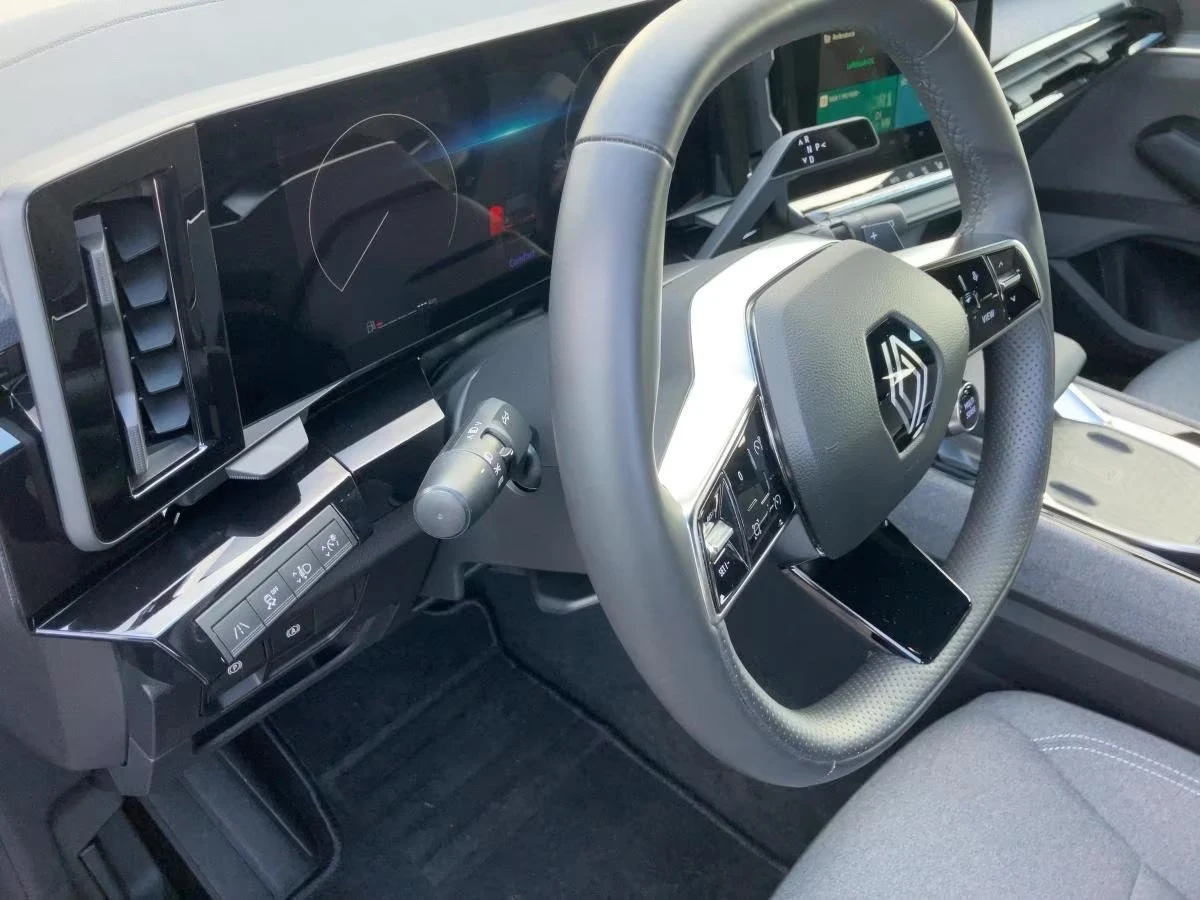 Renault Austral MHEV/158HP/EVOLUTION/CAM/LED/NAVI/CPLAY/896g - изображение 7