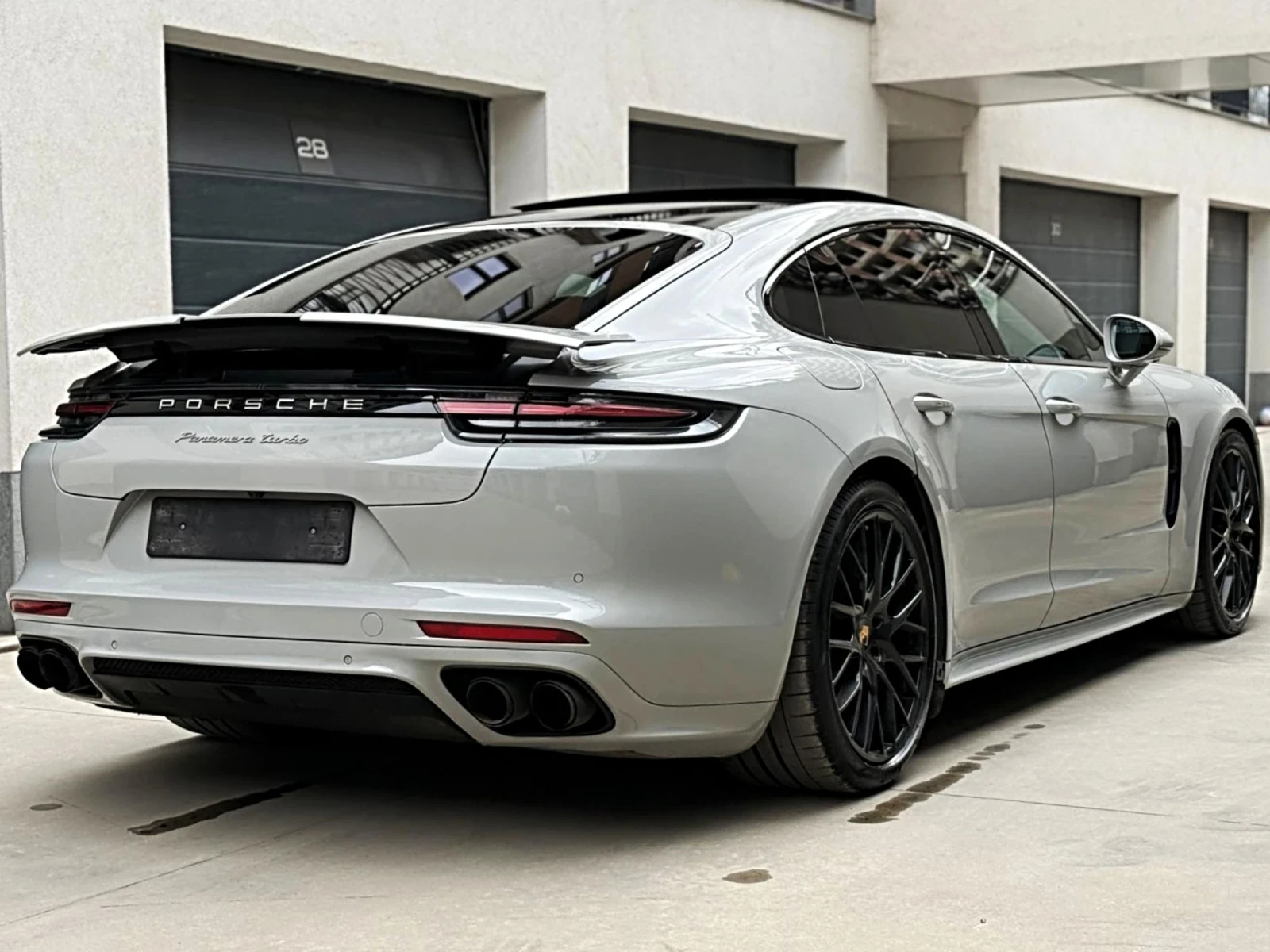 Porsche Panamera Porsche Panamera Turbo 3xTV* NARDO GREY* CARBON* S, снимка 10 - Автомобили и джипове - 53961642