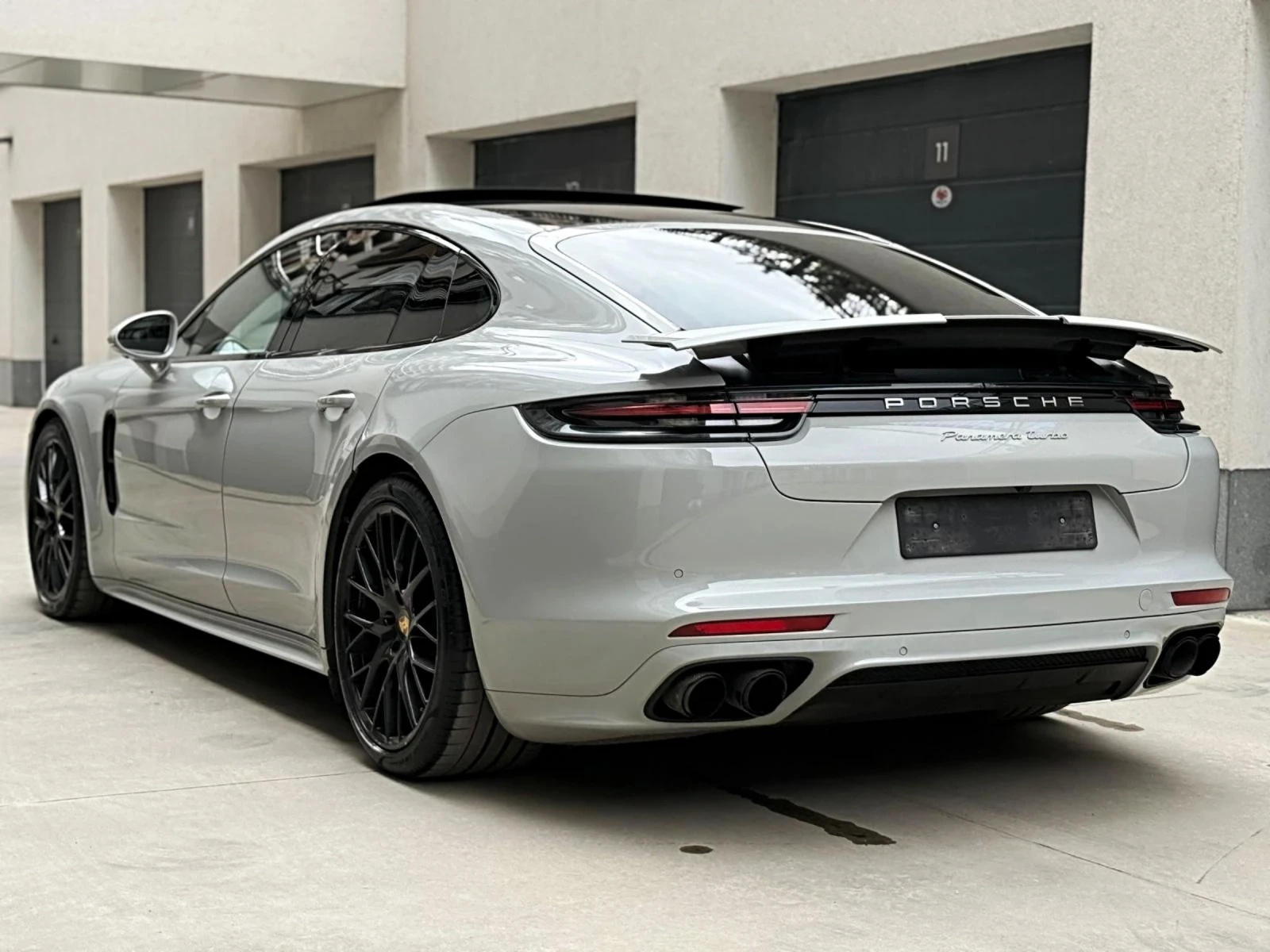 Porsche Panamera Porsche Panamera Turbo 3xTV* NARDO GREY* CARBON* S, снимка 11 - Автомобили и джипове - 53961642