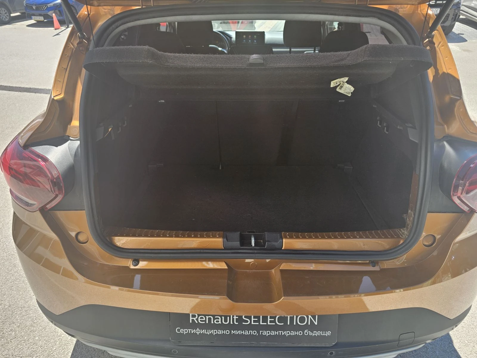 Dacia Sandero 1.0 TCe 90 EDC, снимка 14 - Автомобили и джипове - 54123385