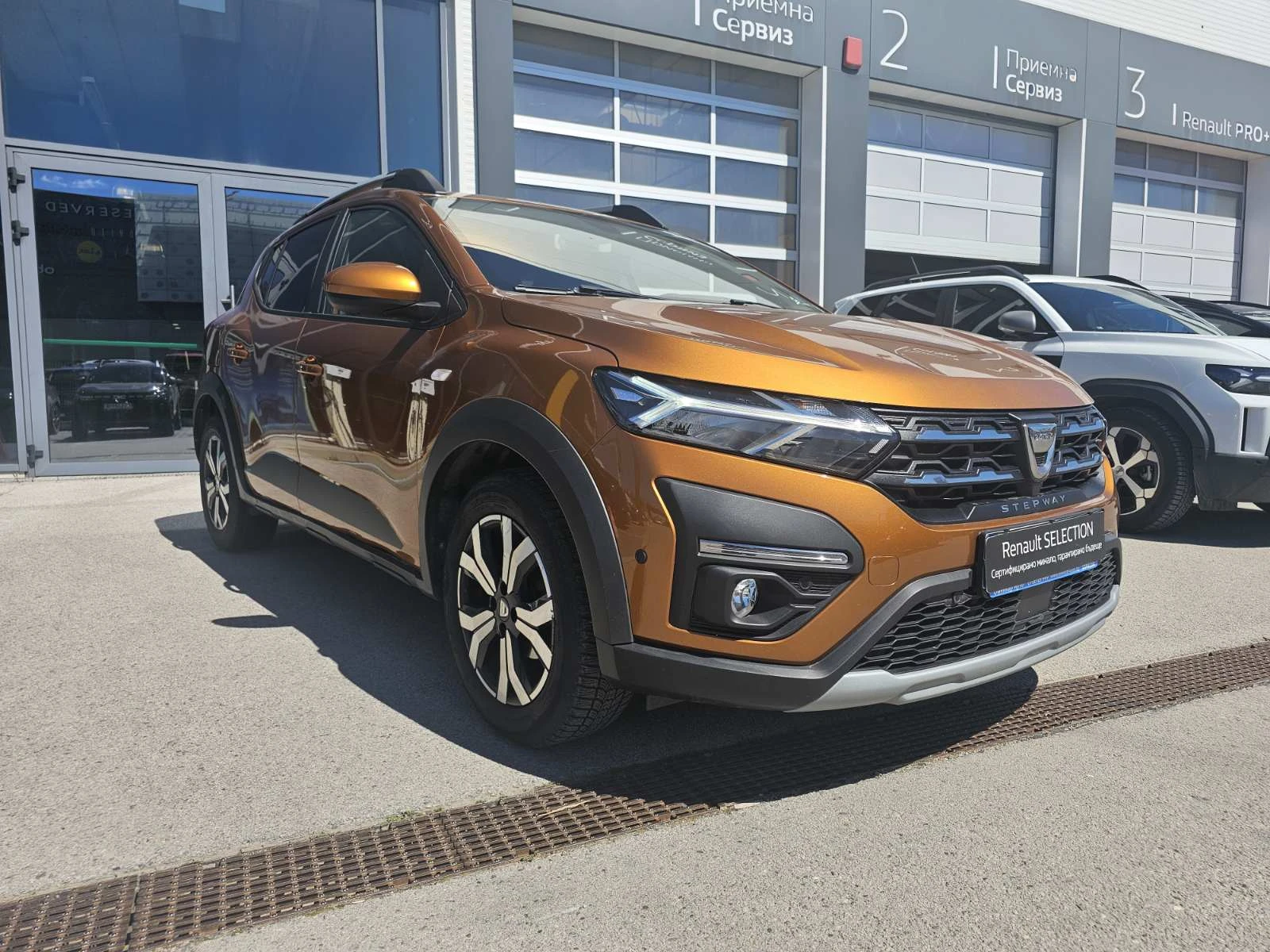 Dacia Sandero 1.0 TCe 90 EDC, снимка 2 - Автомобили и джипове - 54123385