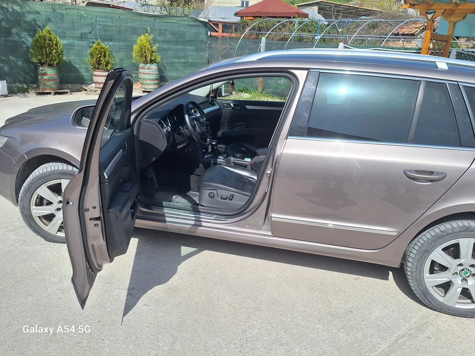 Skoda Superb, снимка 7 - Автомобили и джипове - 54202899