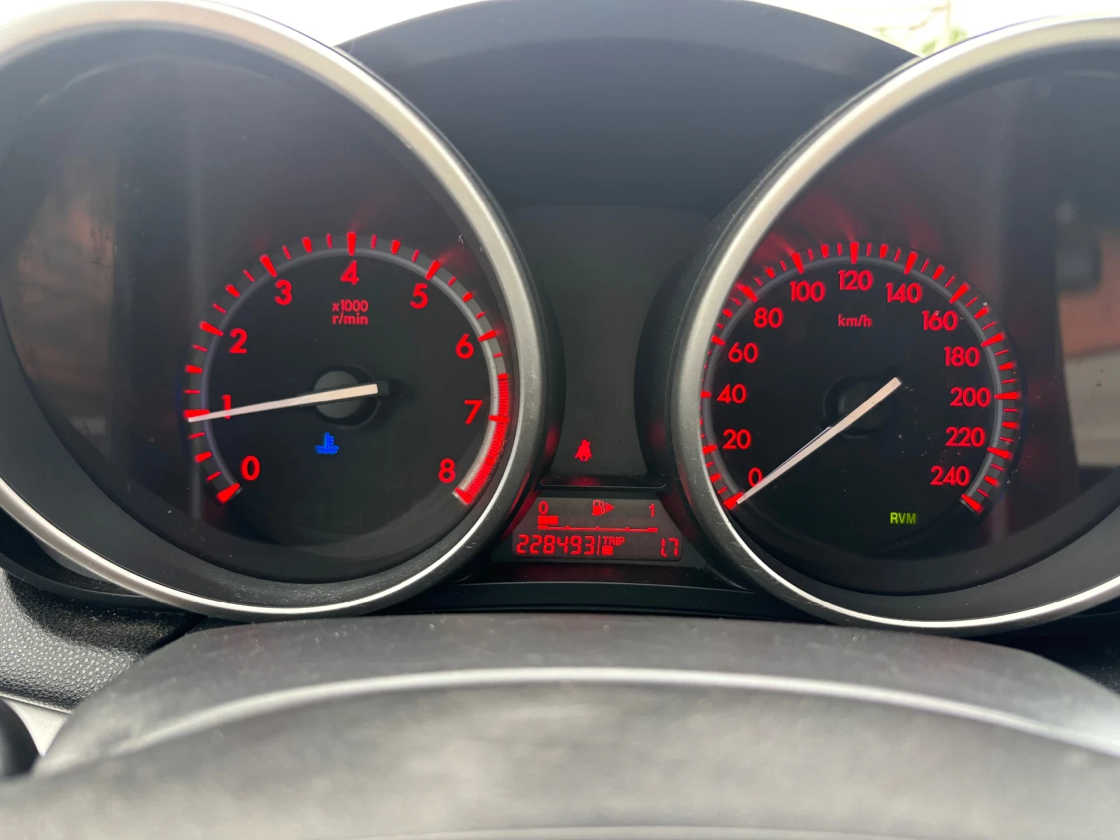 Mazda 3 1.6-105кс, снимка 14 - Автомобили и джипове - 55013196