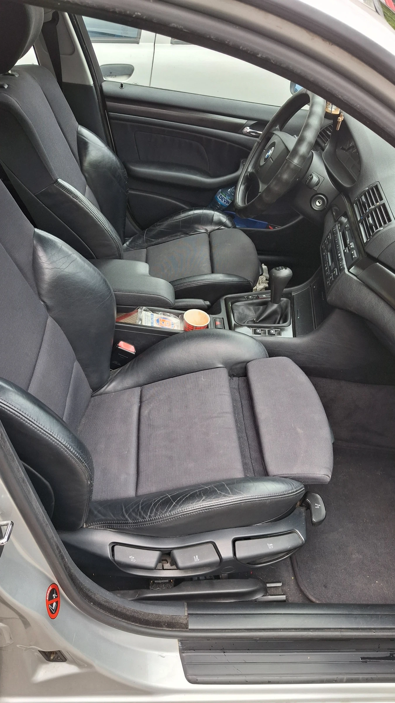 BMW 320, снимка 10 - Автомобили и джипове - 55451002