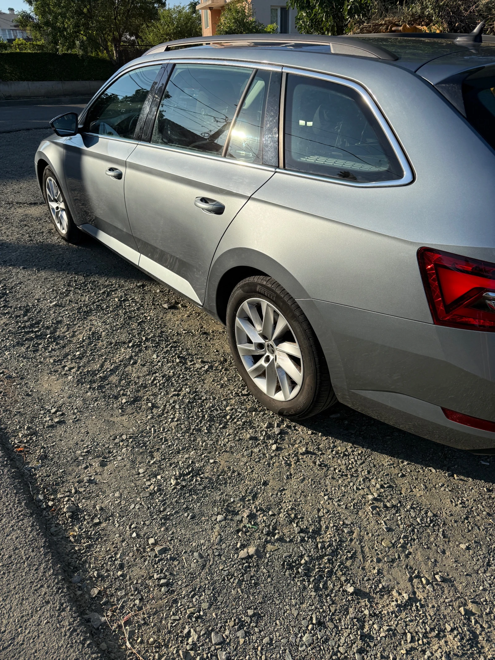 Skoda Superb, снимка 8 - Автомобили и джипове - 55624708