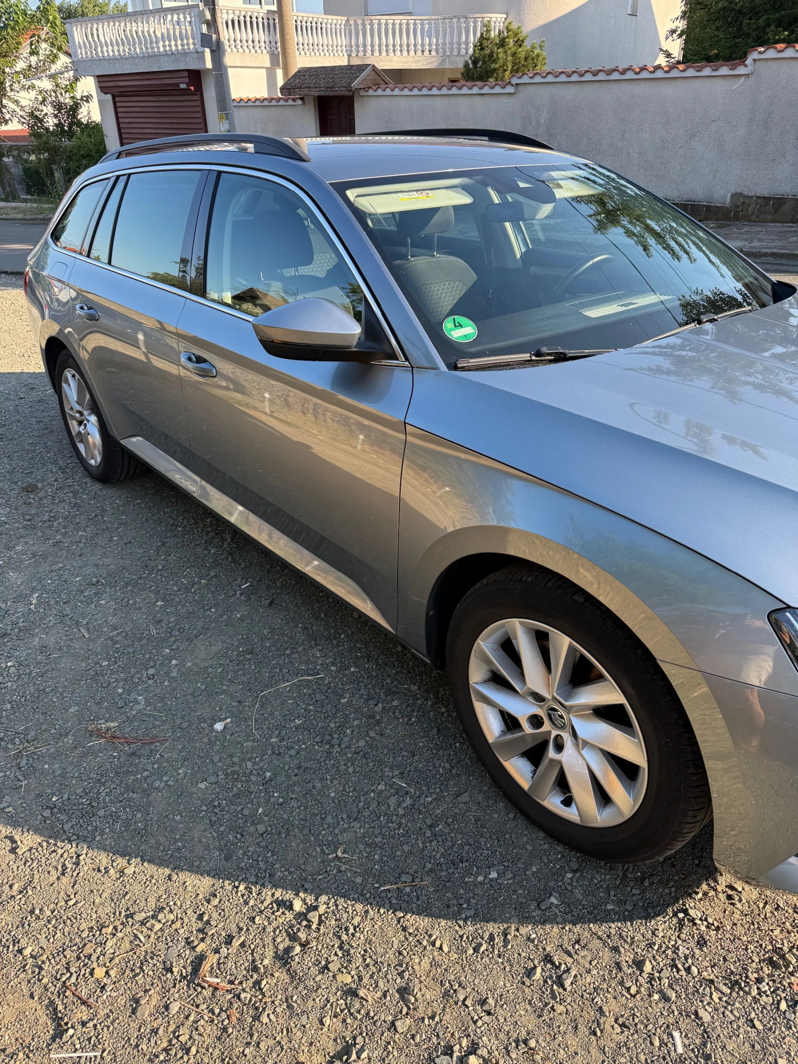 Skoda Superb, снимка 2 - Автомобили и джипове - 55624708