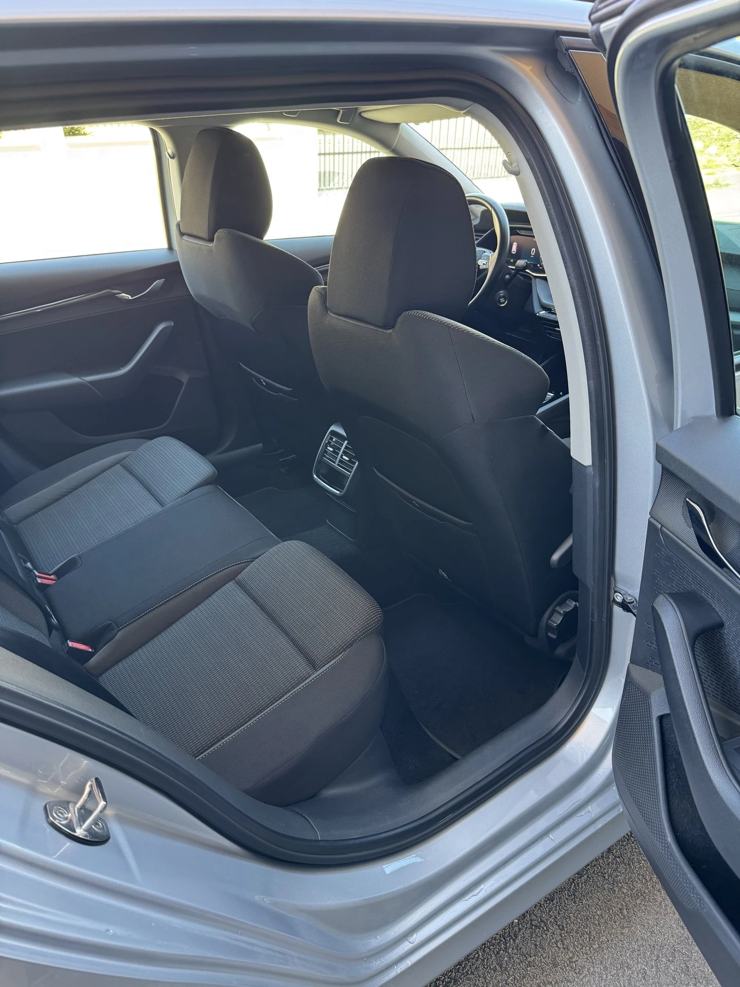 Skoda Octavia 2.0TDI 150кс DSG , снимка 14 - Автомобили и джипове - 55644360