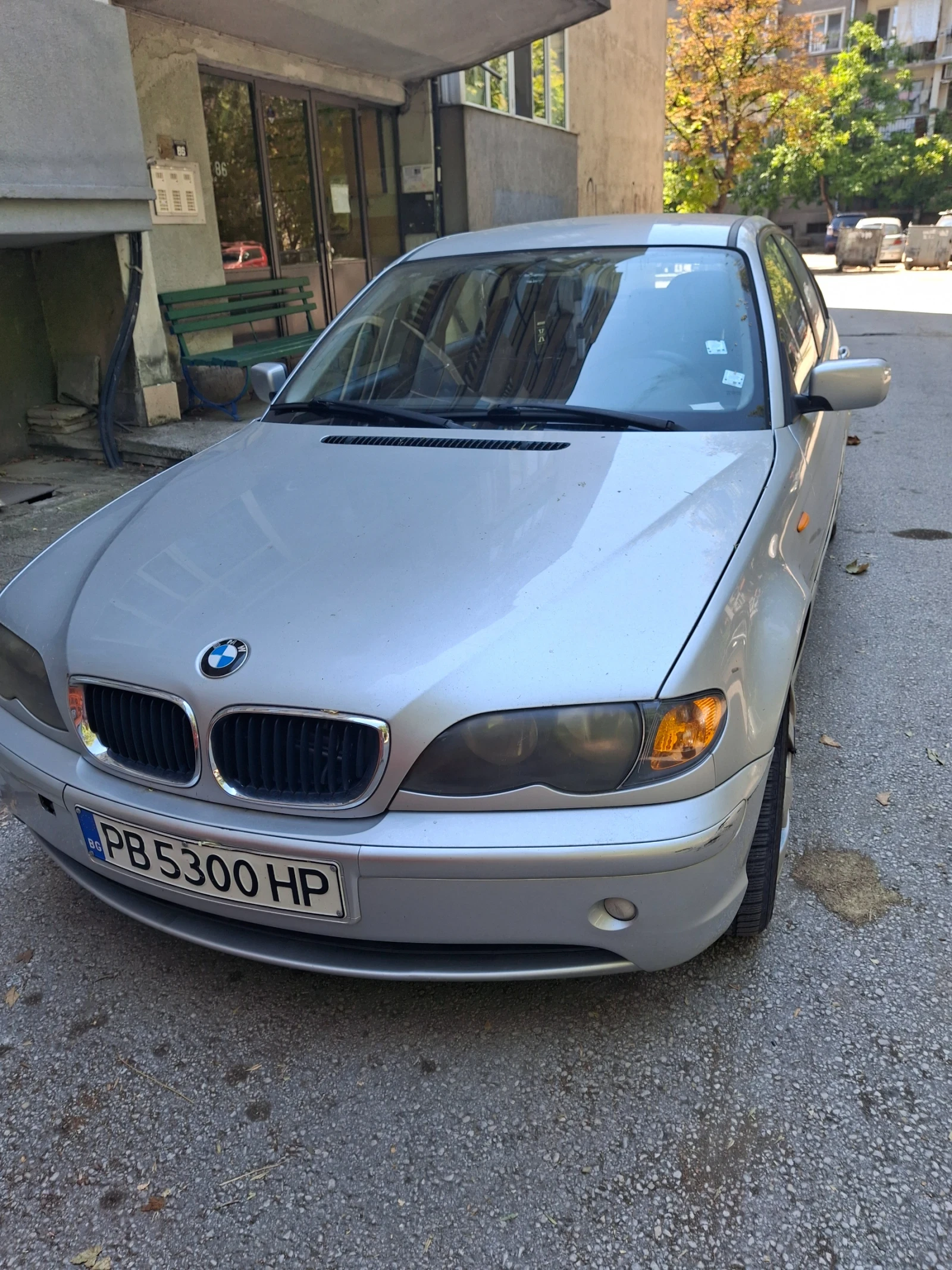 BMW 320